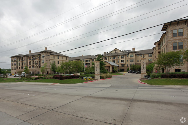 Building Photo - Lakeview at Josey Ranch