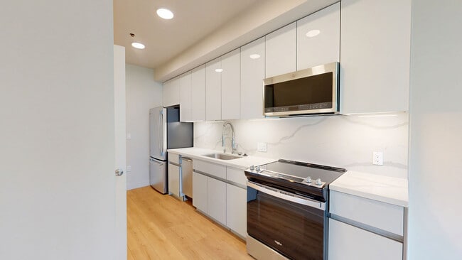 Interior Photo - Junction Santa Monica