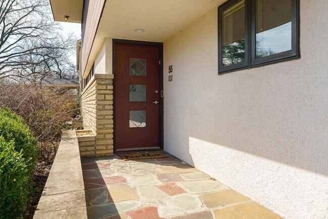 Foto del edificio - 55 S Merkle Rd