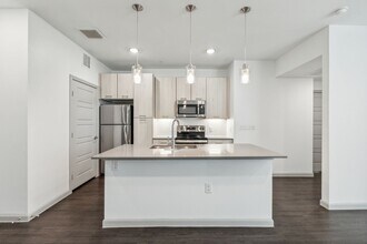 Interior Photo - Beacon on Westmoreland