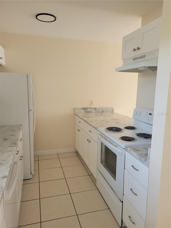 Building Photo - 481 Cypress St
