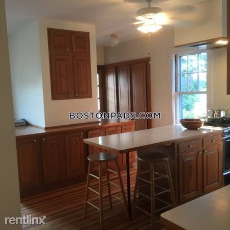 Building Photo - 4 br, 2 bath  - 21 Granville Rd # 3H
