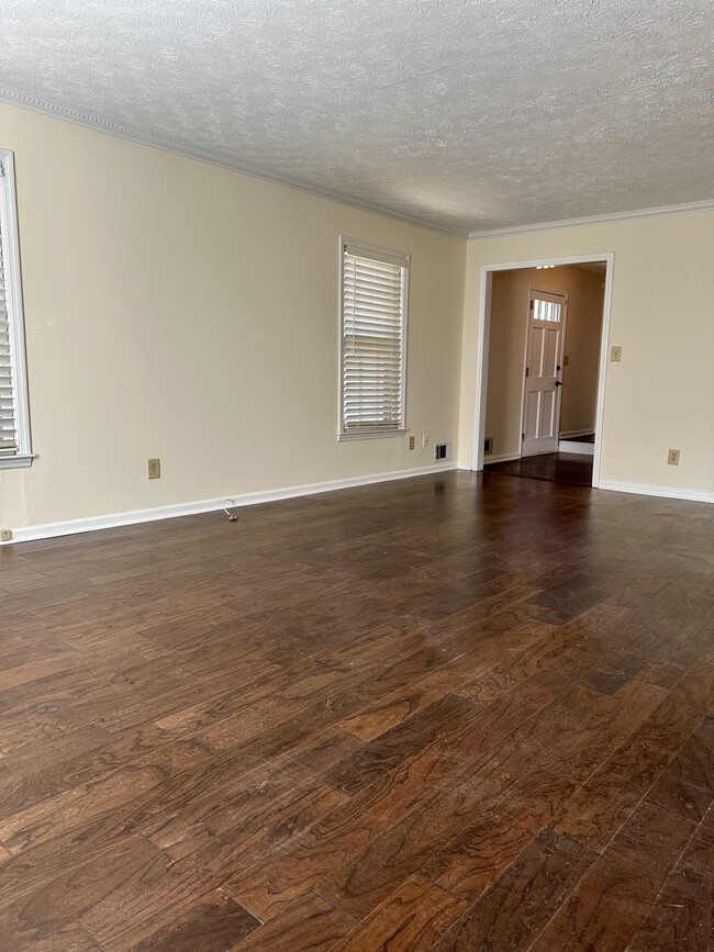 Living room - 4570 Cain Creek Trl SW