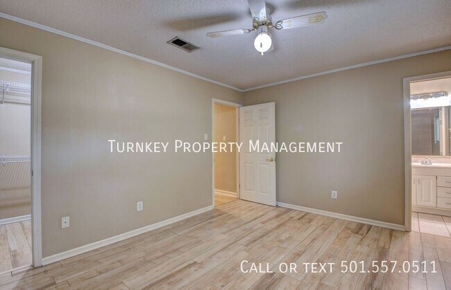 Foto del edificio - 11501 Cedar Springs Rd