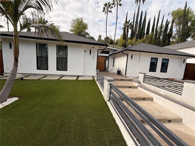 Foto del edificio - 7127 Forest Hills Rd