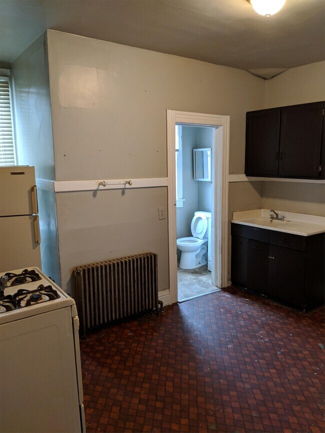 Foto del edificio - 2424 W Greenfield Ave