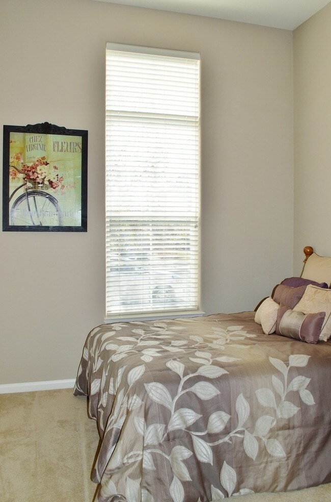 Foto del edificio - 9080 Jack Hammer Court - FOR RENT