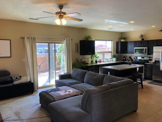Foto del edificio - 1440 Lumberton Dr NW
