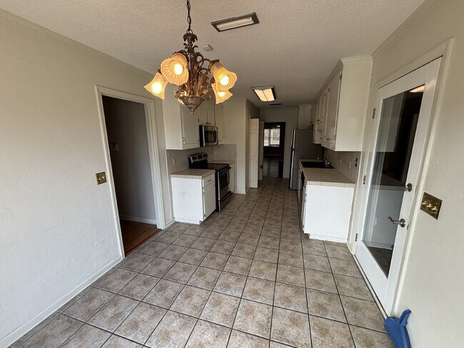 Foto del edificio - Available FOR RENT in Dothan, AL!!