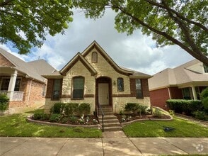Building Photo - 7917 Creek View Dr