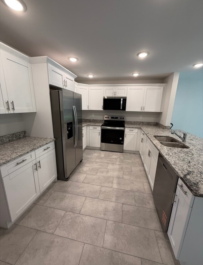 Building Photo - 6039 Latimer Ave