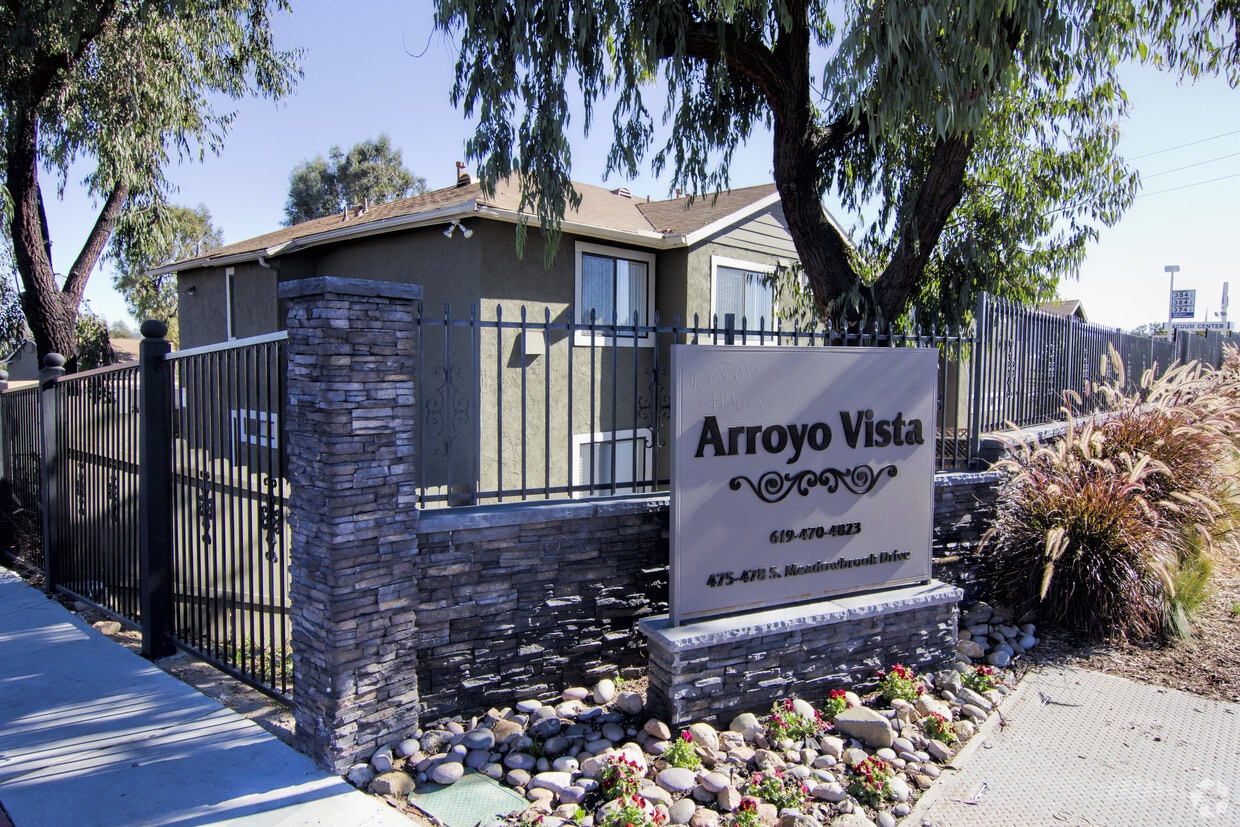 Primary Photo - Comfortable, Modern Living with Easy Access – Discover Arroyo Vista Apartments