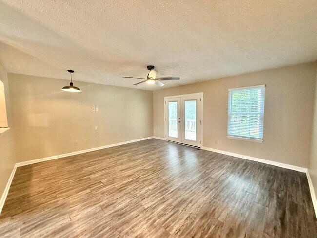 Building Photo - 3610 Rawdon Dr