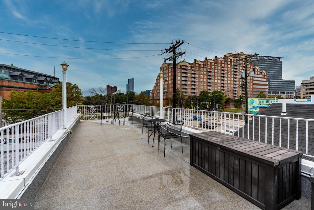 Foto principal - 316 Albemarle St