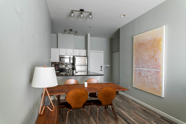 Dining area - 1323 Boren Ave