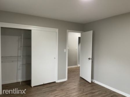 Foto del edificio - 4 br, 1.5 bath House - 351 California Ave
