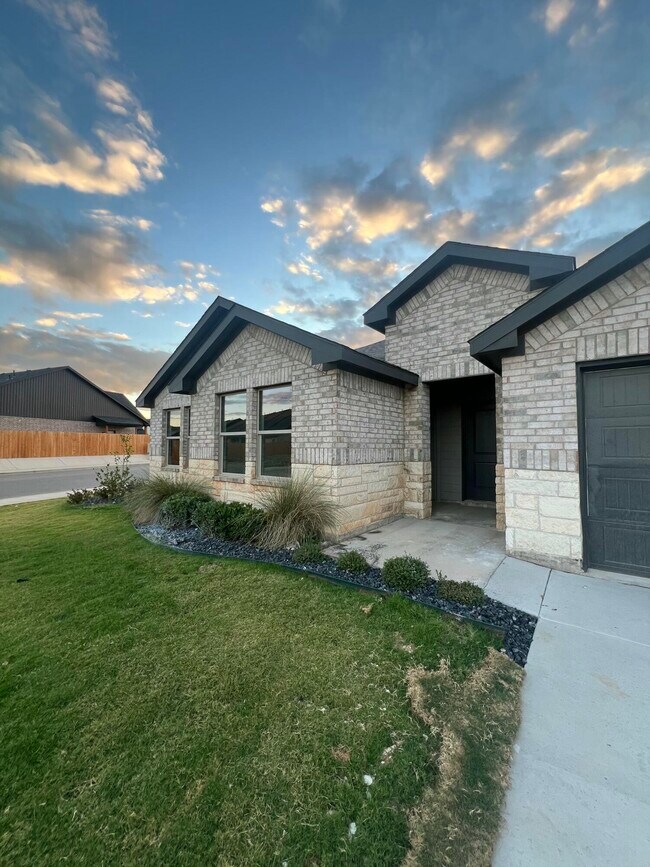 Foto del edificio - 10518 Aberdeen Ave