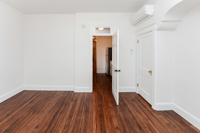 Foto del edificio - 1537 S 15th St