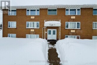 Building Photo - 301 West Street N
