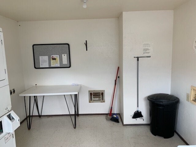 Foto del edificio - 298 W Avenue A