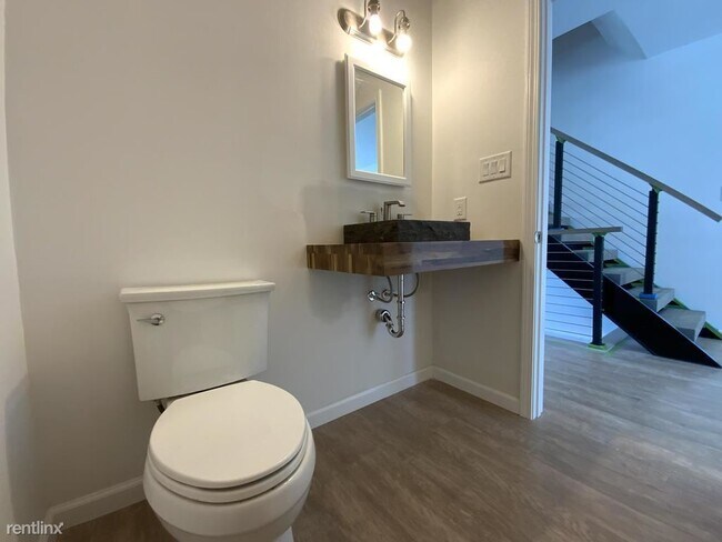 Foto del edificio - 4 br, 3.5 bath House - 5121 Keystone St