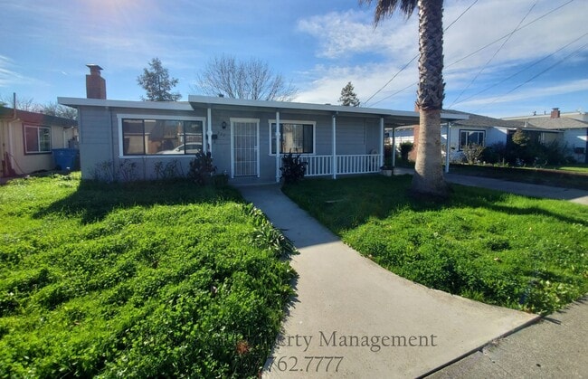 Building Photo - 332 Coronado Dr