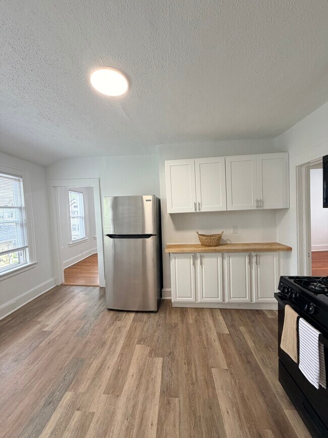 Foto del edificio - 44 Brooklawn St