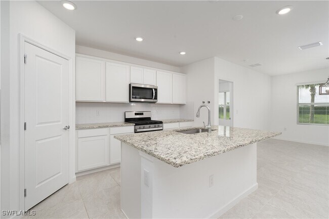 Foto del edificio - 42380 Cascade Dr