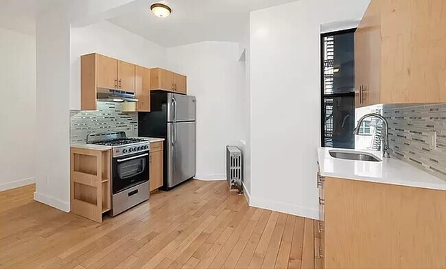 Building Photo - 206 Rivington Street