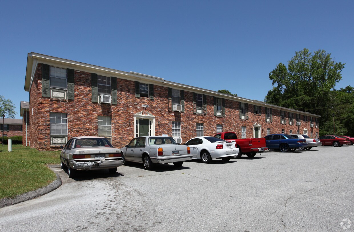 The Woods On Napier Apartments Macon Ga Apartments Com