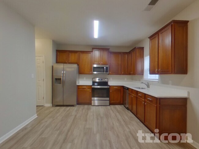 Foto del edificio - 1221 Jordans Pond Ln