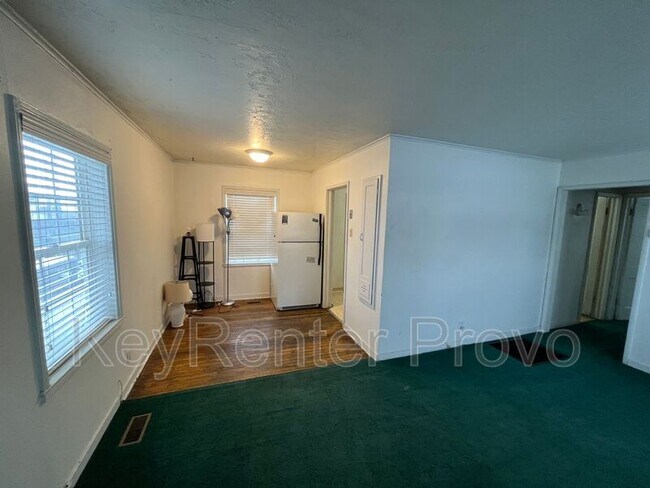 Building Photo - 605 N 1100 E
