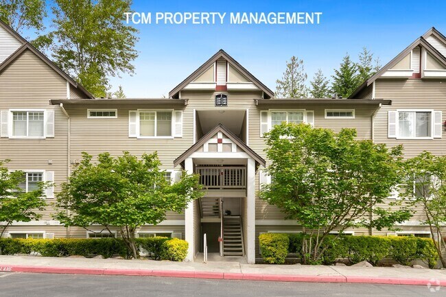Building Photo - 18501 SE Newport Way