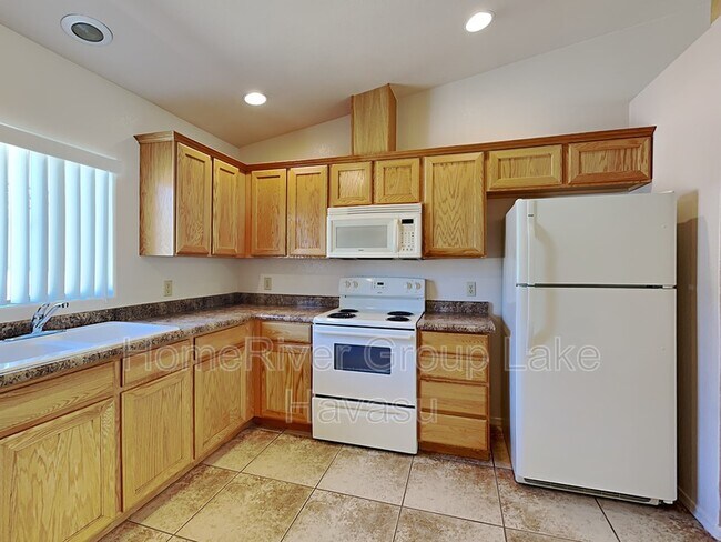 Building Photo - 3427 Oro Grande Blvd