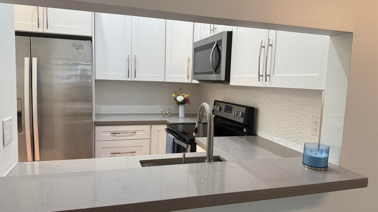 Foto principal - 5438 Verona Dr