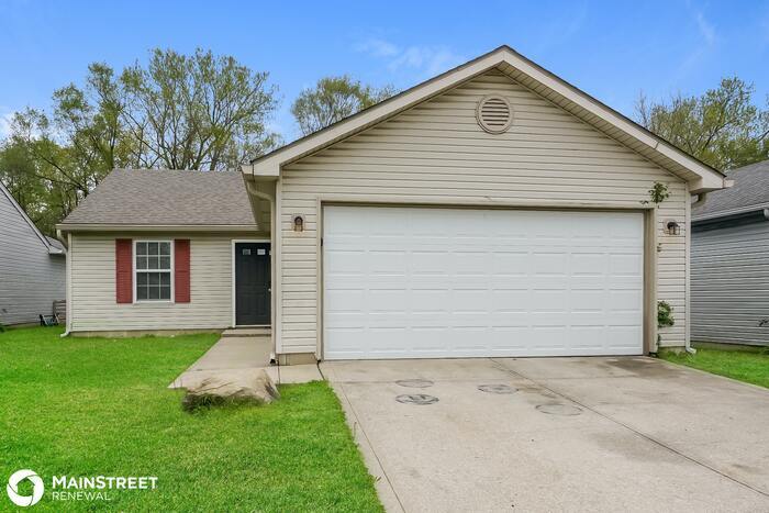 Primary Photo - 5040 W TROY AVE, INDIANAPOLIS, IN 46241