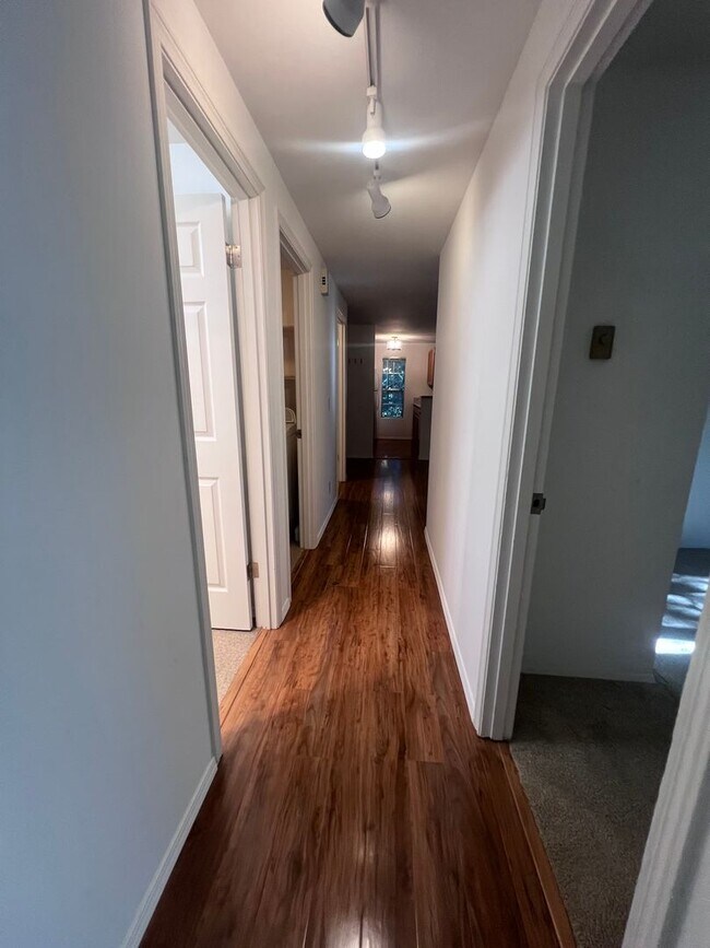 Foto del edificio - 7602 Concord Ln NE