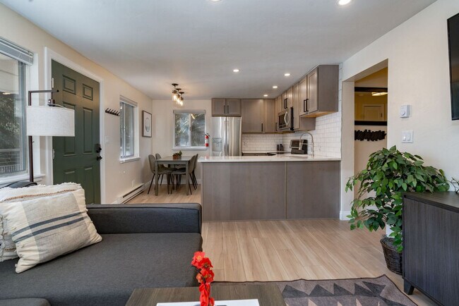 Foto del edificio - 940 Waters Ave