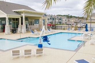 Sparkling Swimming Pool at The Retreat at Juban in Denham Springs, LA - The Retreat at Juban