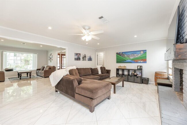 Foto del edificio - 14531 Bramblewood Dr