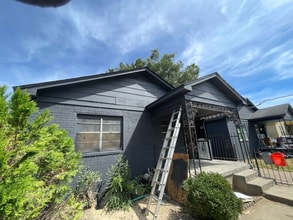Building Photo - 2238 Eldridge Ave