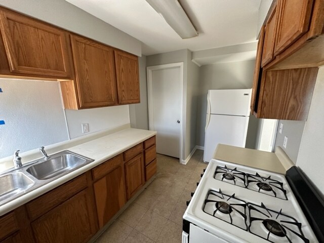 Foto principal - 915 Lakewood Ave
