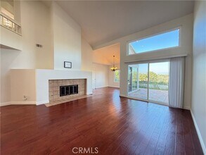 Building Photo - 9 La Quinta