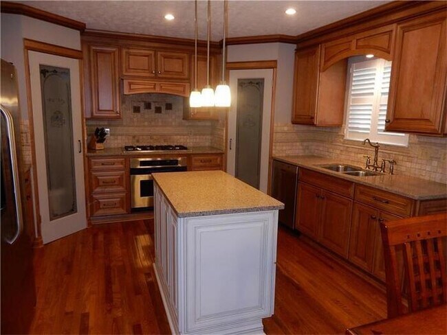 Foto del edificio - 1358 Morgan Cir, Canonsburg, PA, 15317