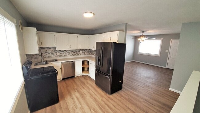 Building Photo - 5235 Harbet Ave NW
