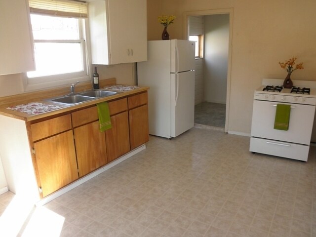 Floor Plan - 5543-5553 Feather River Blvd