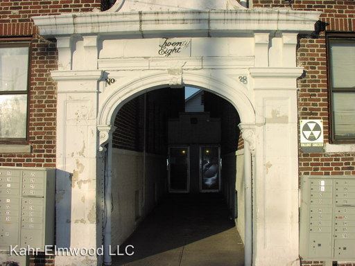 Building Photo - 26 Elmwood Ave