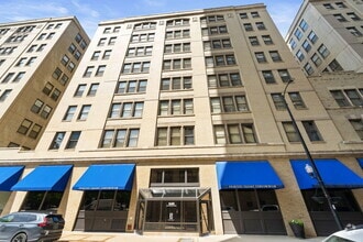 Building Photo - 640 S Federal St