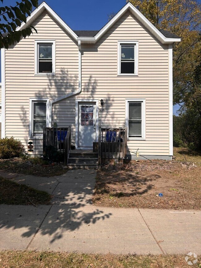 Building Photo - 508 Vine St