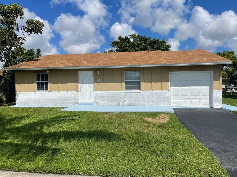 8151 SW 6th Ct, North Lauderdale, FL 33068 - House Rental in North ...